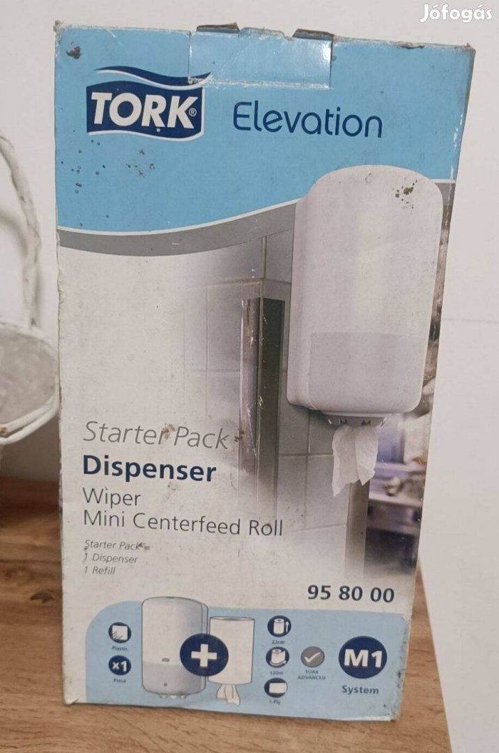 Tork Elevation Starter Pack falra szerelhető kéztörlő