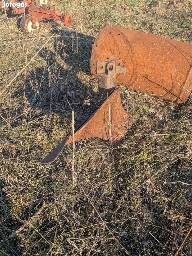 Torma szántó eke + töltő kapa + ültető torma művelő eszköz