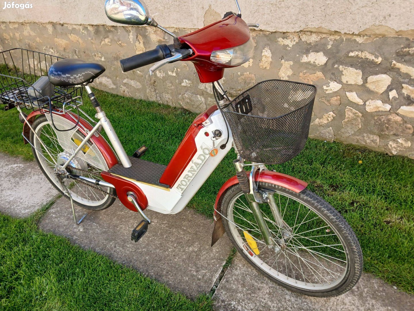 Tornádó elektromos kerékpár szép állapotban eladó