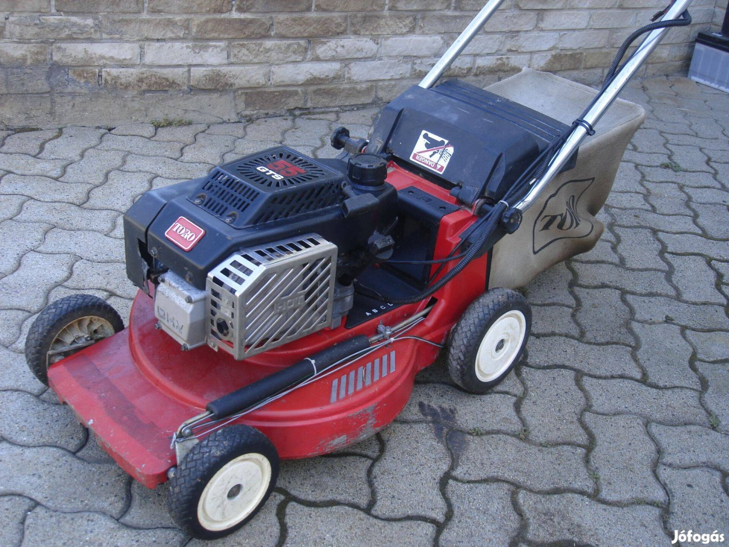 Toro GTS önjáró Fűnyíró eladó