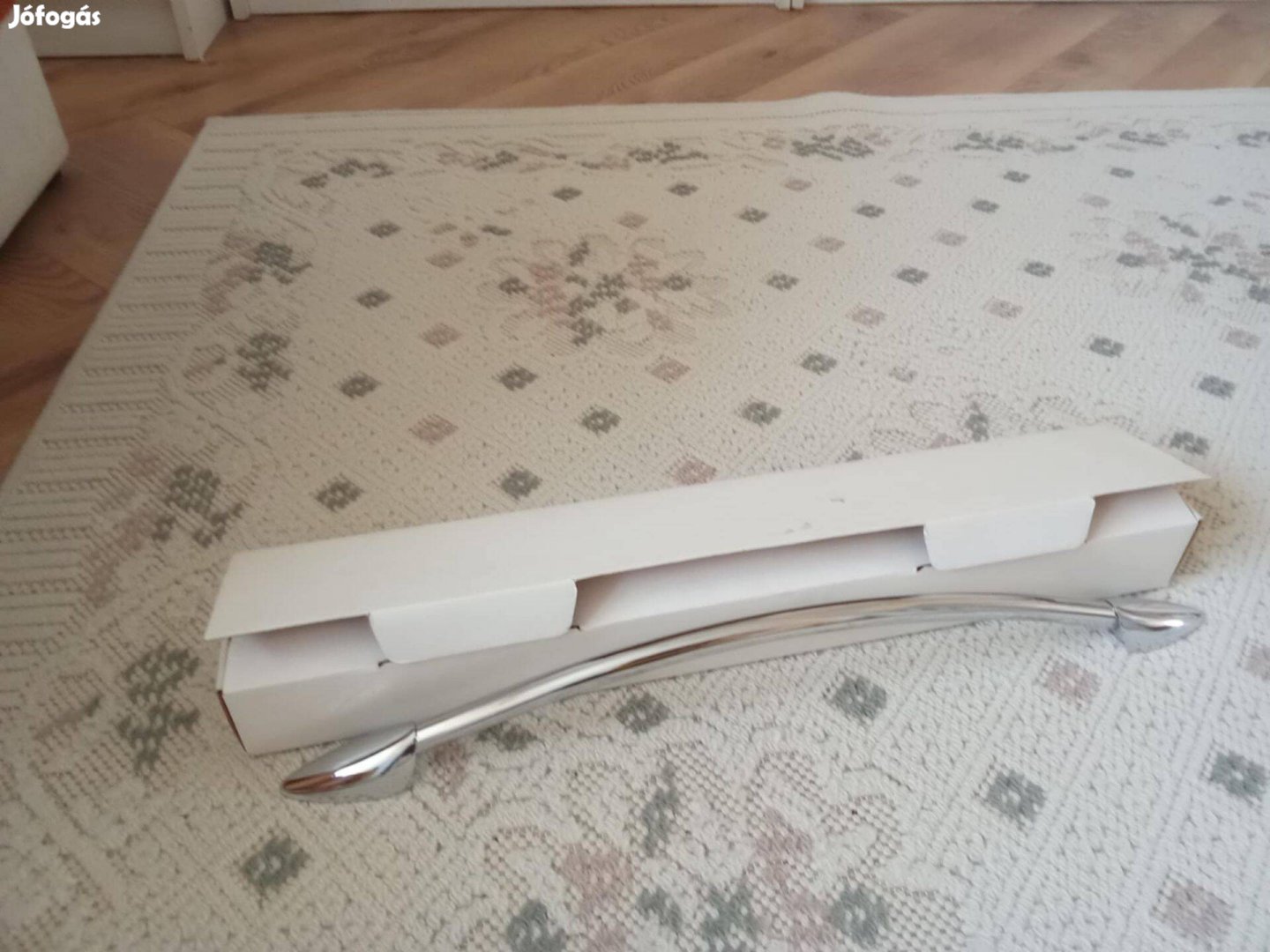 Törölközőtartó eladó!
