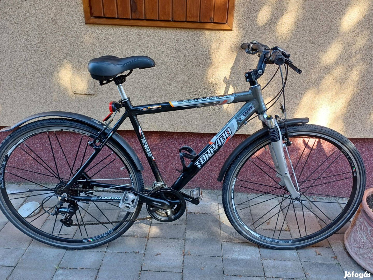 Torpadó 28-as alu kerékpár eladó,posta 5000ft