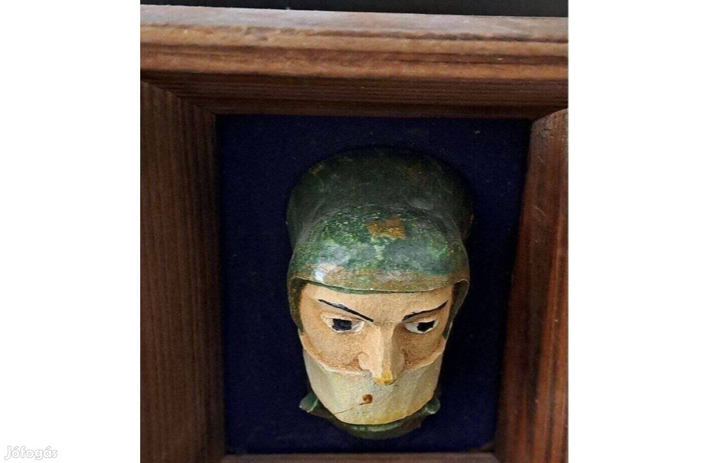 Történelmi emléktárgy Lengyel