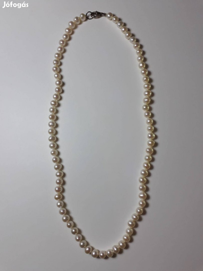 Törtfehér tenyésztett gyöngy nyaklánc ezüst kapoccsal eladó