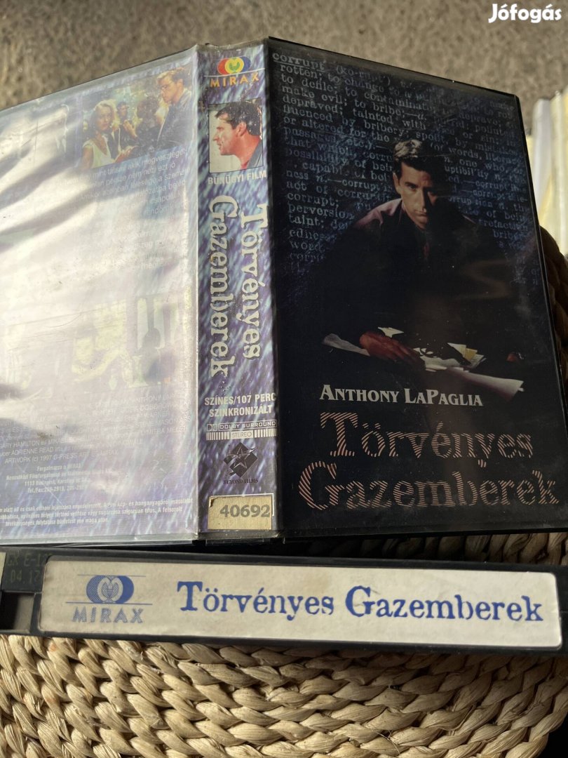 Törvényes gazemberek vhs