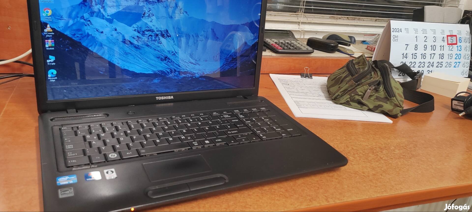 Toshiba 17.3 colos i3 as laptop