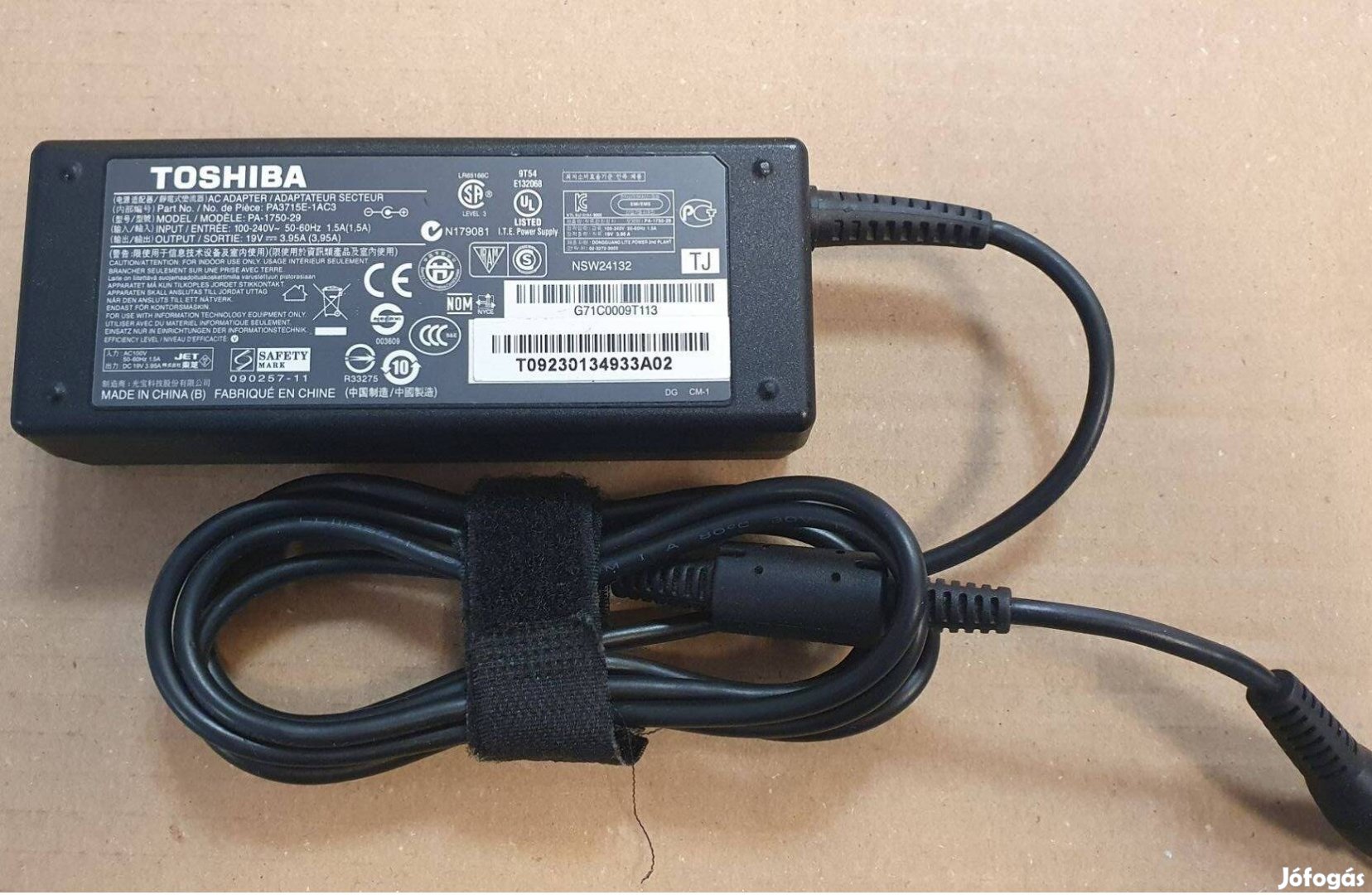 Toshiba 19V 3,95A Laptop notebook töltő adapter tápegység