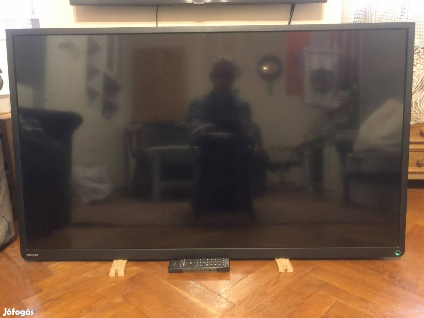 Toshiba 50" televízió háttér világítás hibás