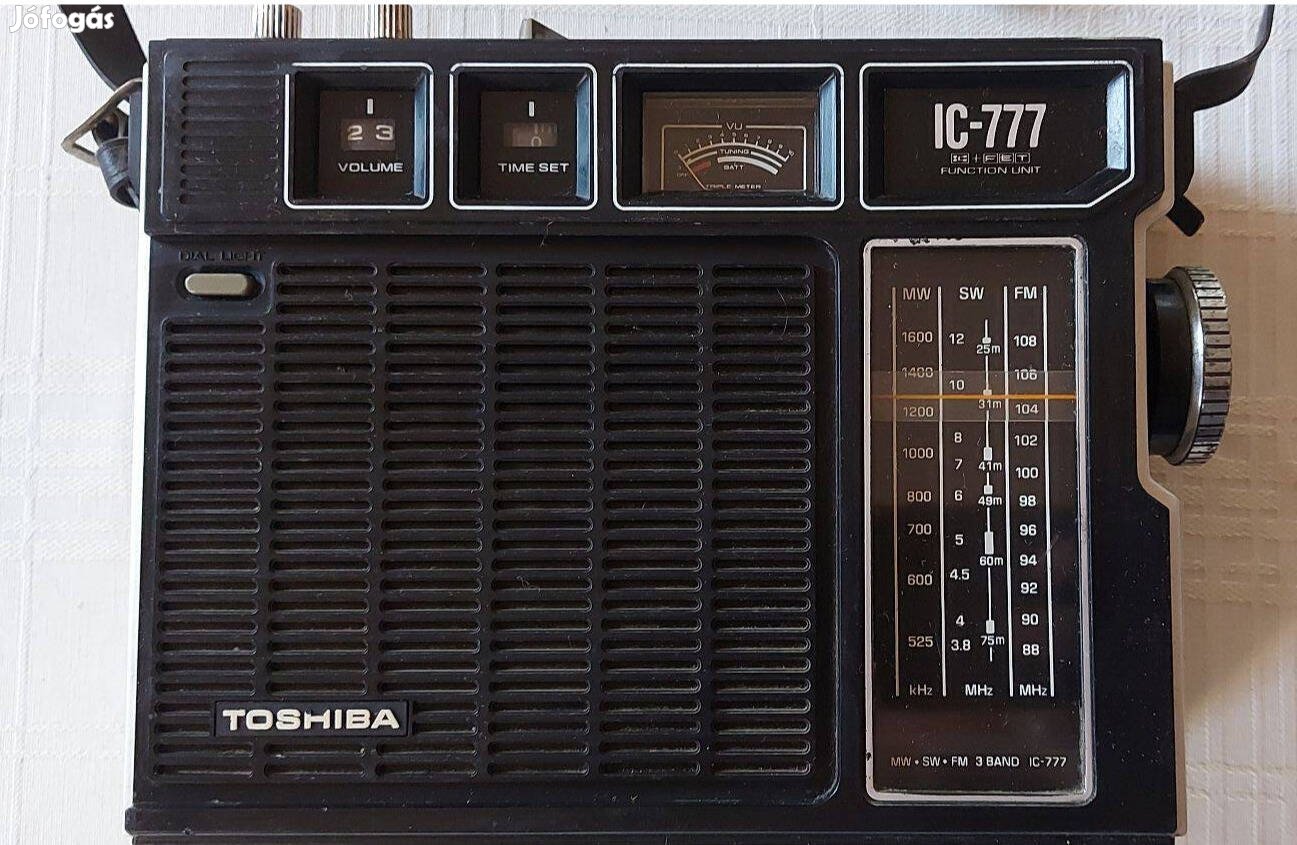 Toshiba IC-777 világvevő rádió.1976