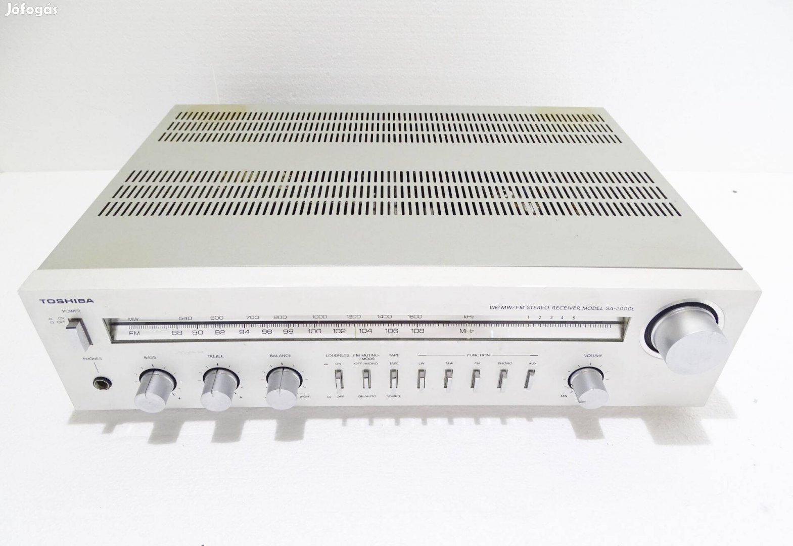 Toshiba SA-200L rádióerősítő sztereó erősítő FM