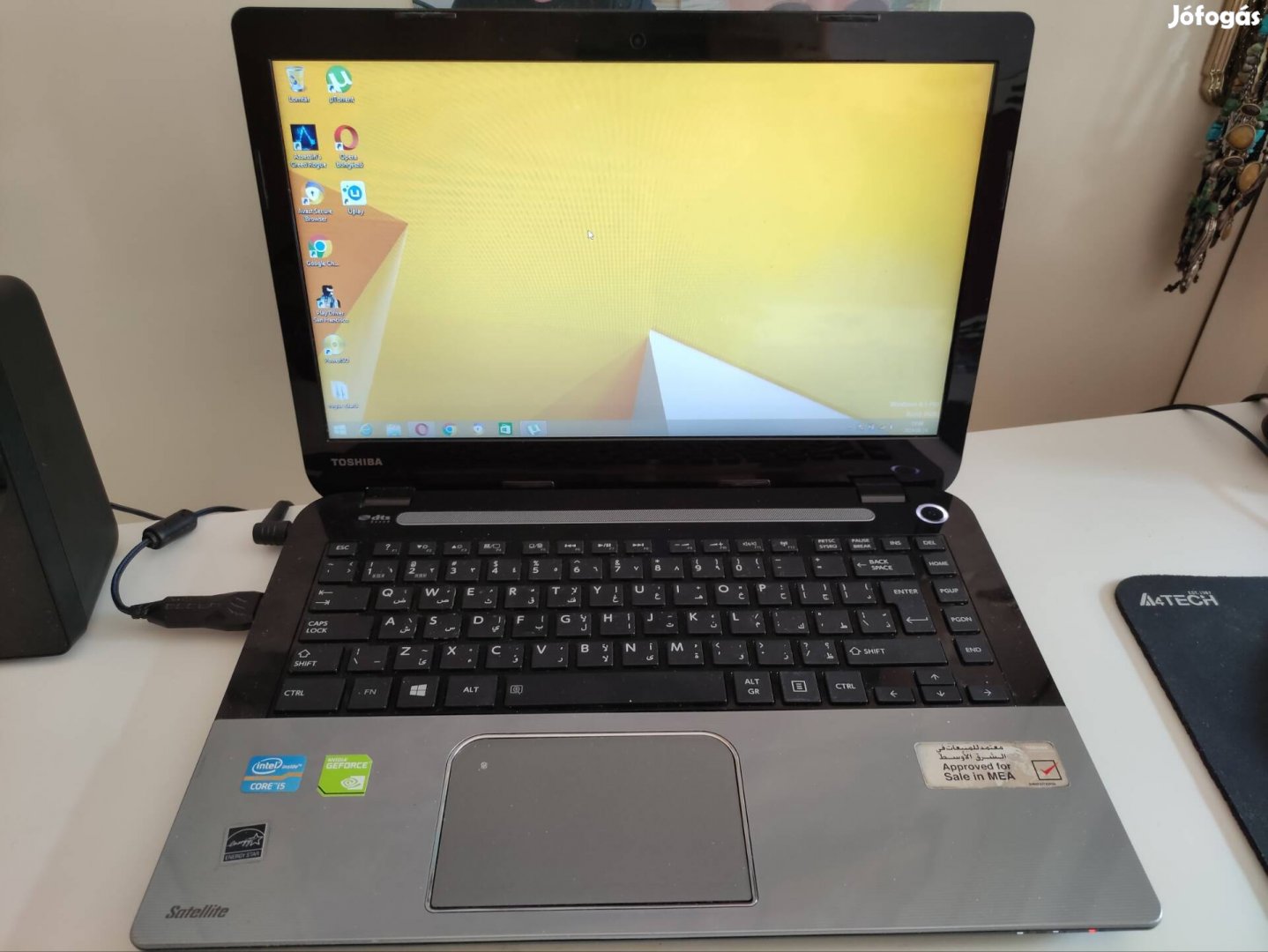 Toshiba Satellite L40 4mag,i5,500 gb hdd,4 gb ram