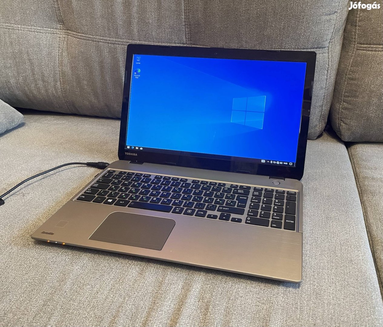 Toshiba Satellite M50D laptop