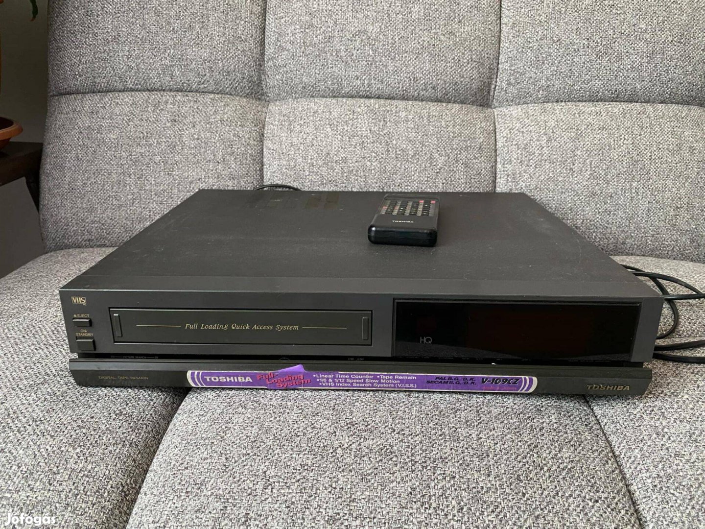 Toshiba V-109CZ VHS eredeti távirányítóval