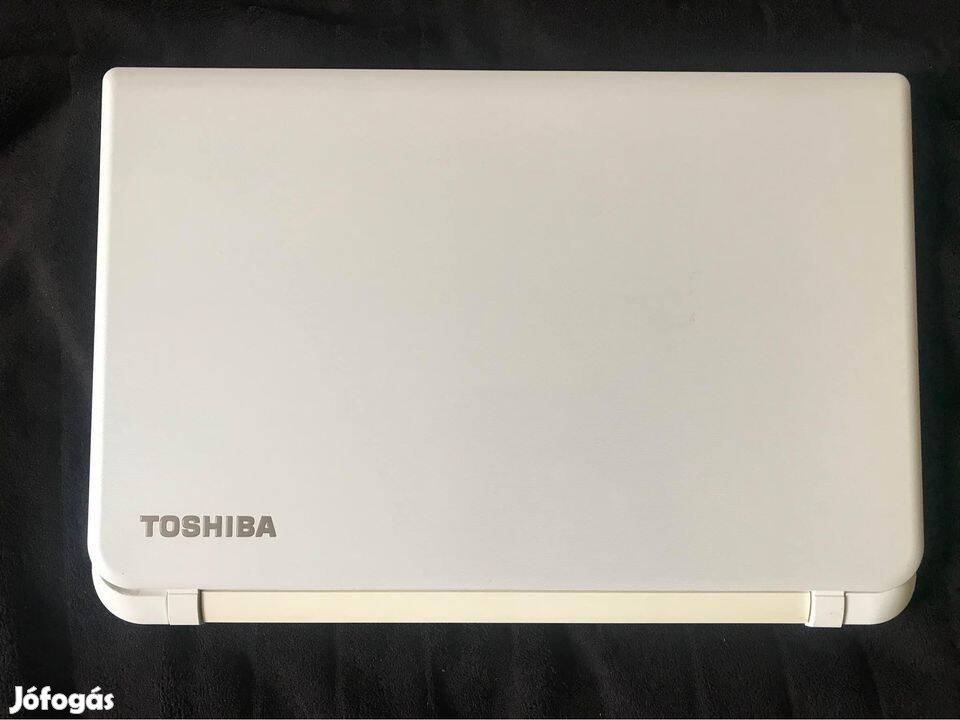 Toshiba laptop,4magos,fehér,ingyen házhoz