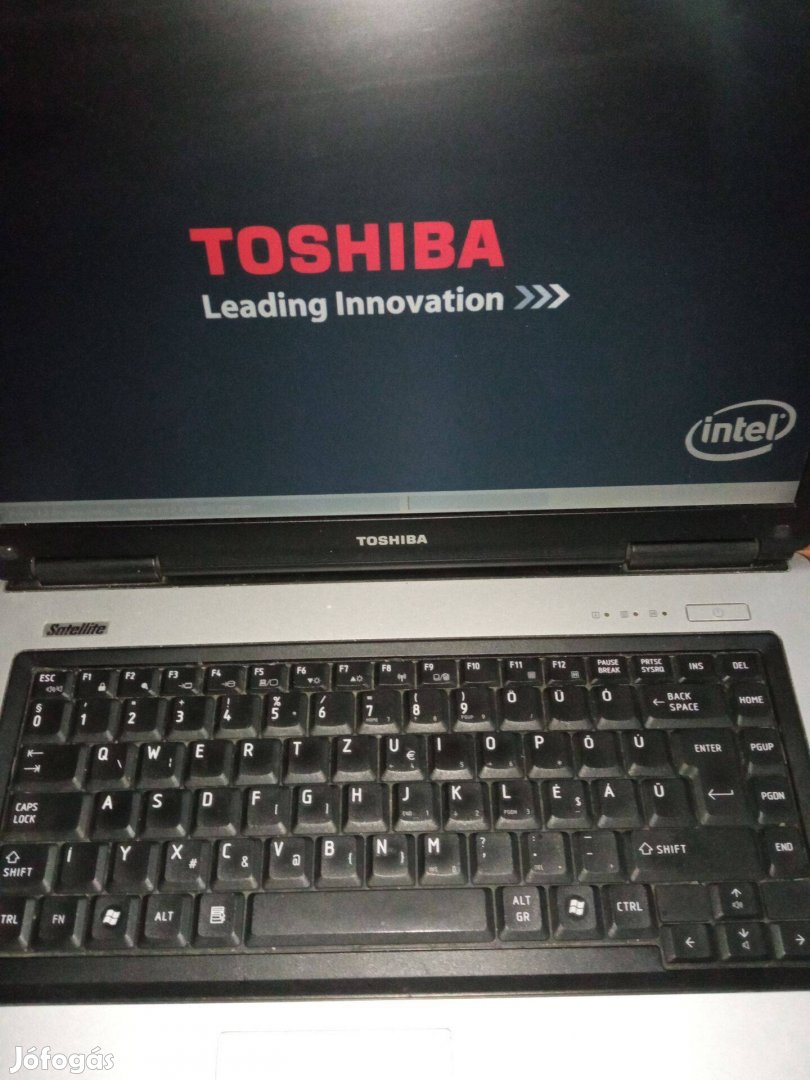 Toshiba laptop javításra vagy alkatrésznek eladó