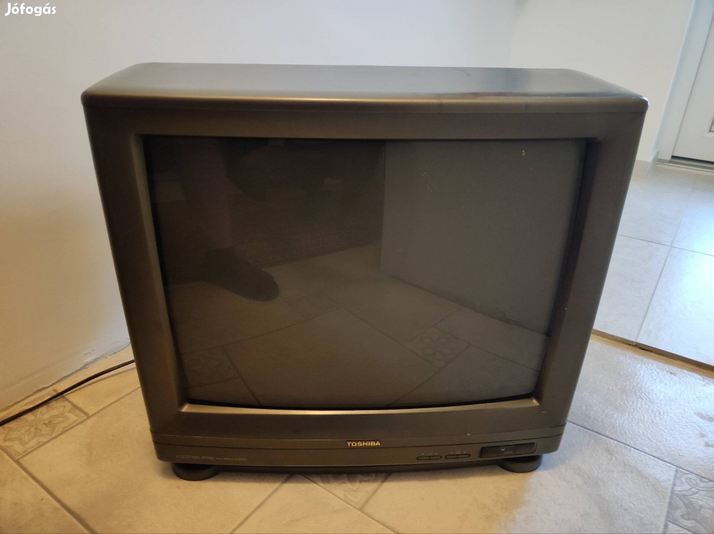 Toshiba tv. Távirányítóval eladó.