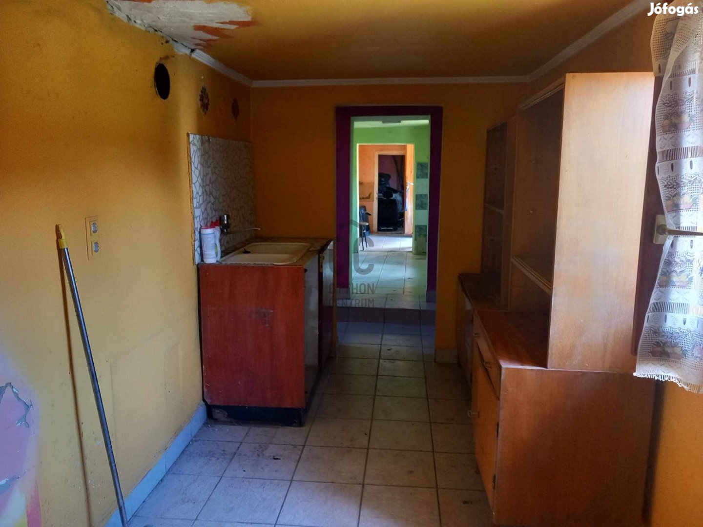 Tószegi eladó vegyesfalazatú családi ház