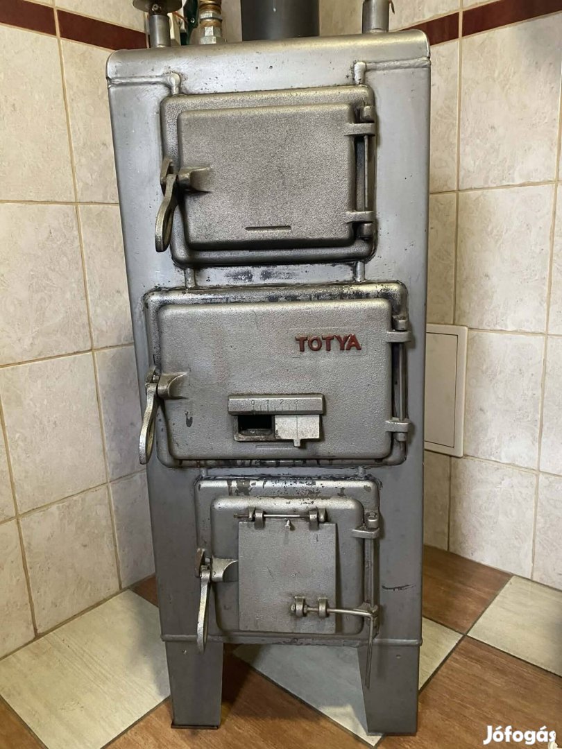 Totya vegyestüzelésű kazán komplett fűtésrendszerrel,