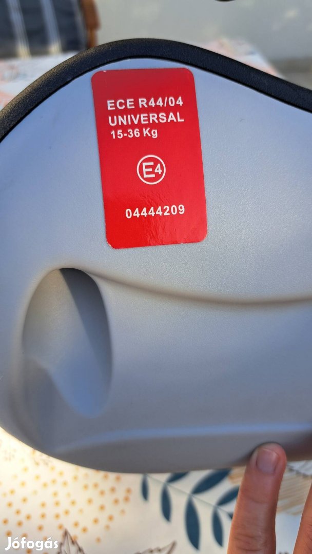 Touragoo ülésmagasító, 15-36 kg