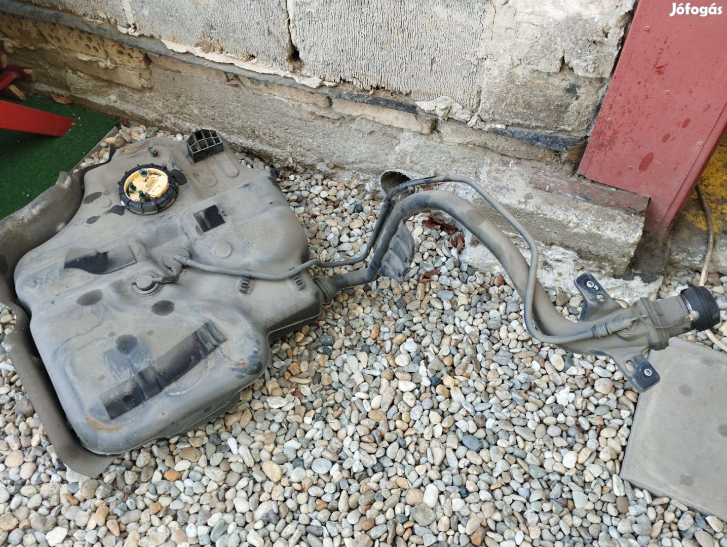 Touran 1T üzemanyagtartály 2.0 PD tdi