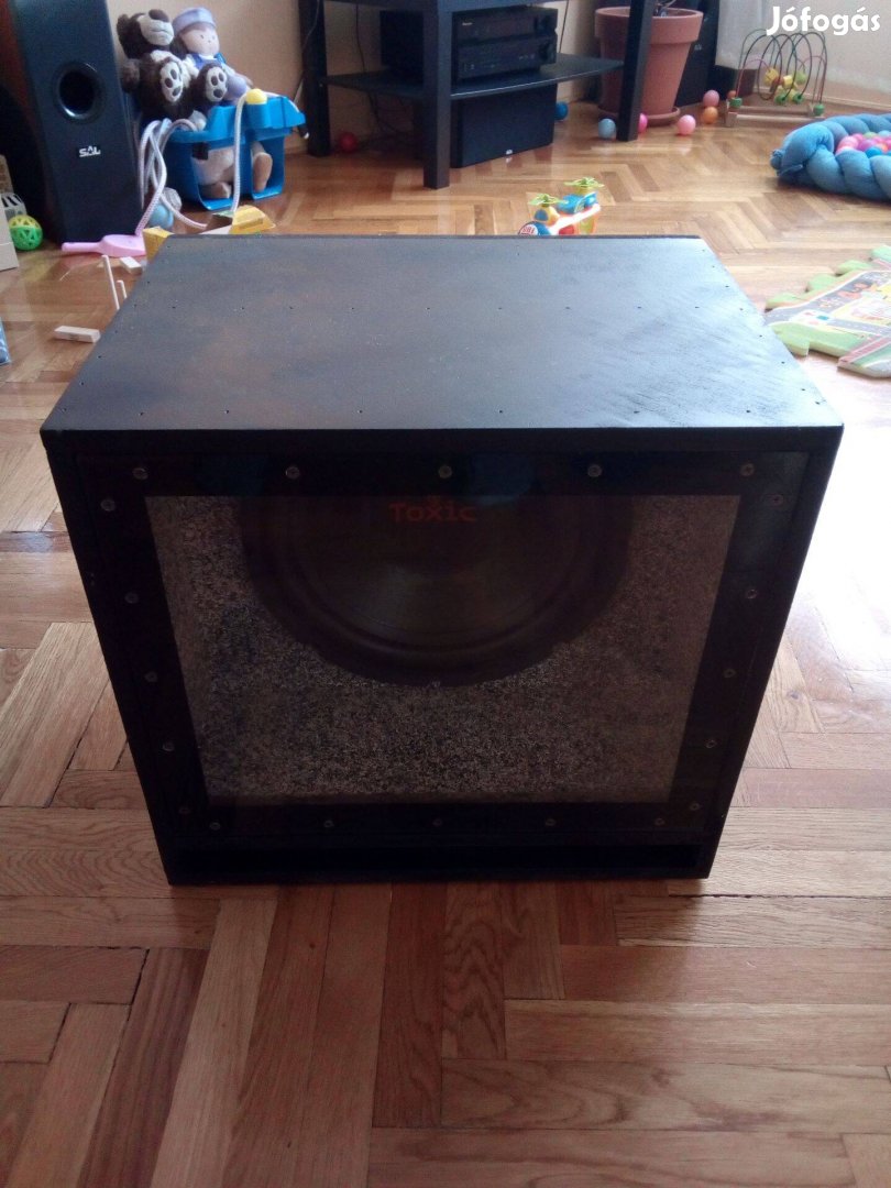 Toxic 500W mélyláda Txs-1200 mélynyomó subwoofer