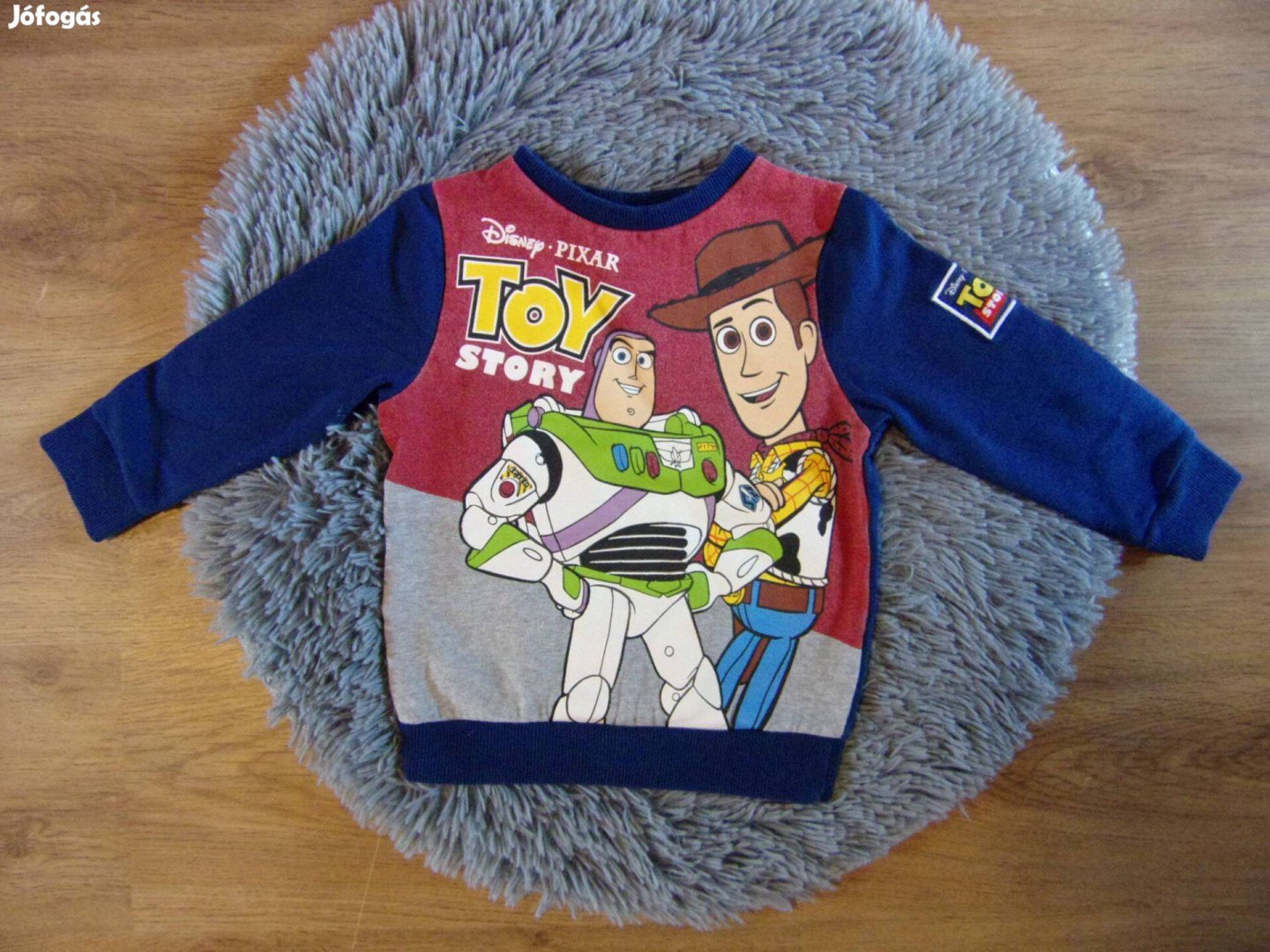 Toy Story pulóver 3-4 éveseknek