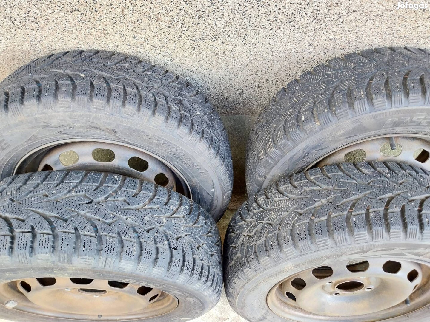 Toyo 185/65 R14 téligumi felnin