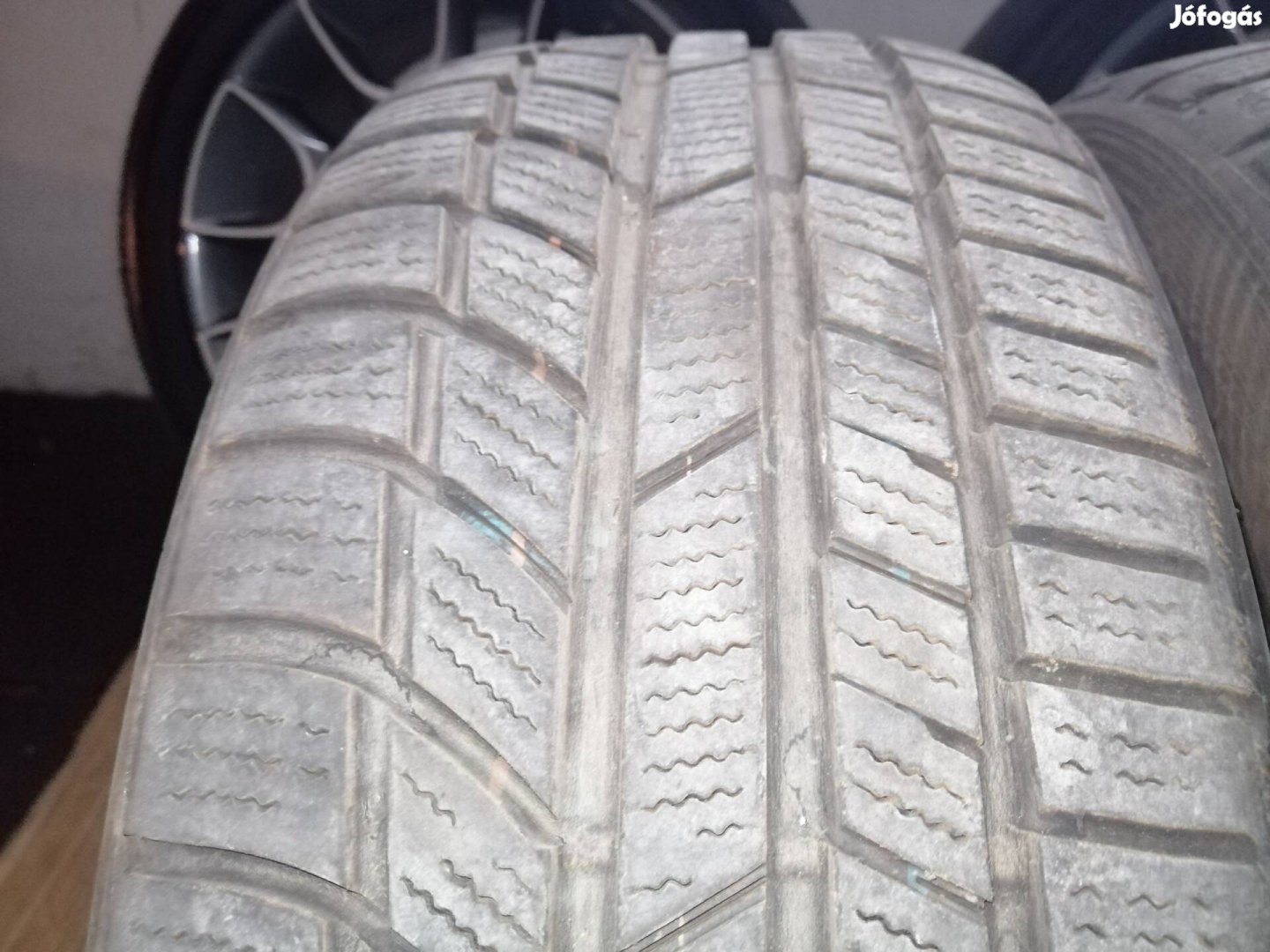 Toyo 195/45R16 téli gumi pár. 