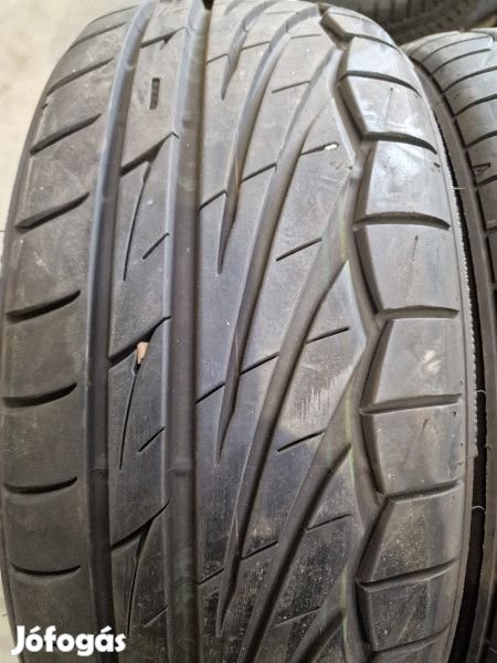 Toyo 195/45R17 TR1 7+mm DOT22 használt gumi HG13378 nyári