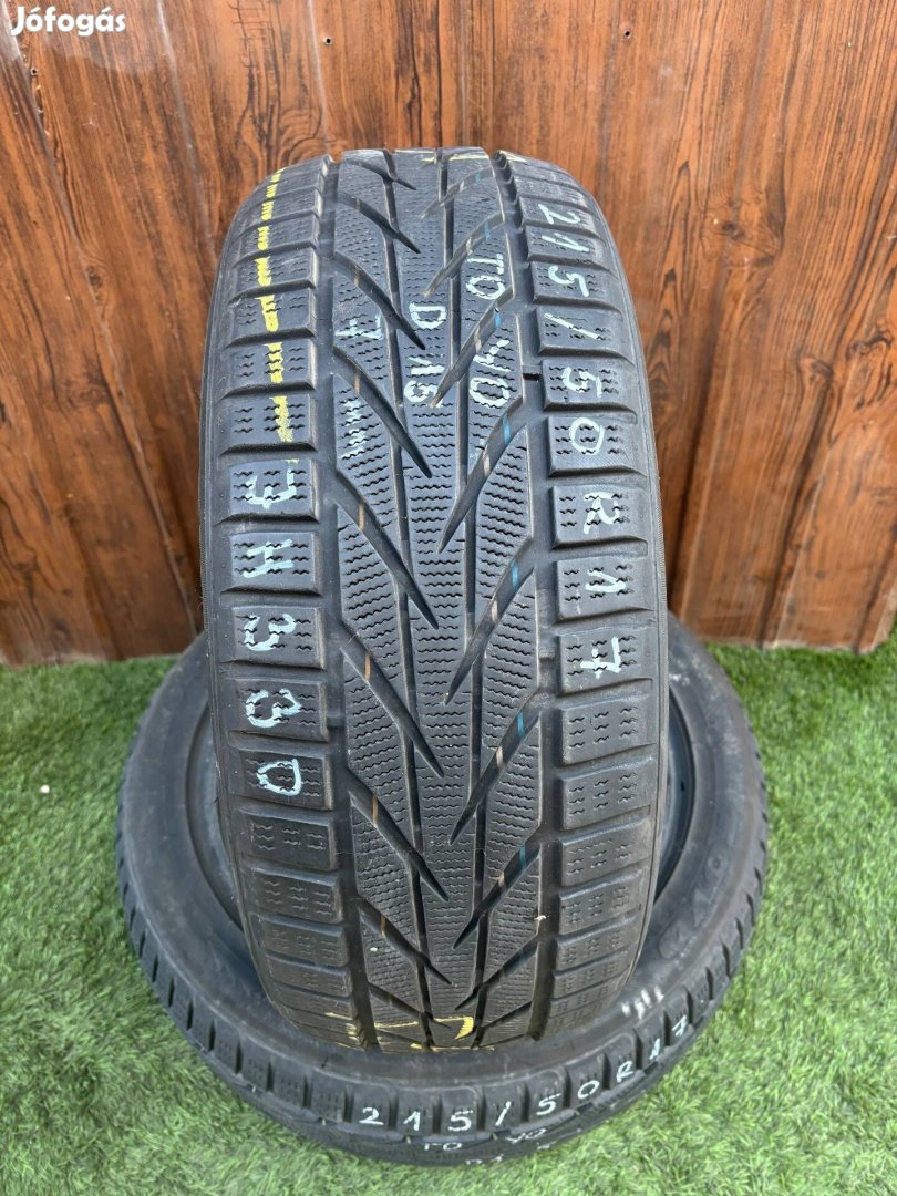 Toyo 215/50R17 7mm 2015-ös 4db #330