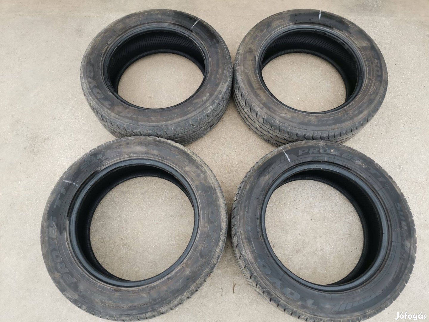 Toyo 225/60 r17 nyári gumi garnitúra
