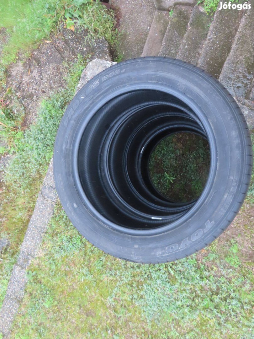 Toyo Proxes 225/55R19 R46 nyári gumi