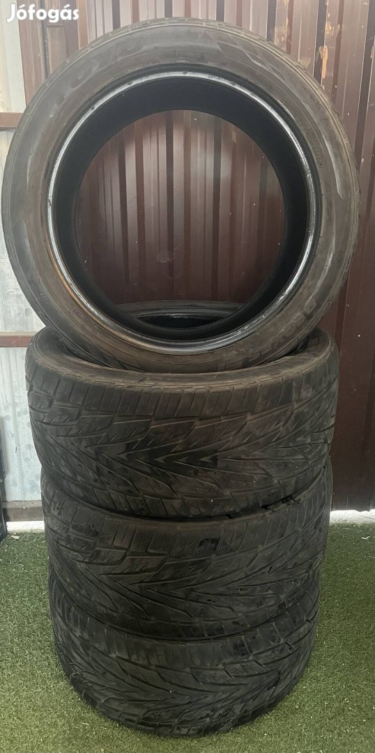 Toyo Proxes ST3 R20 gumi