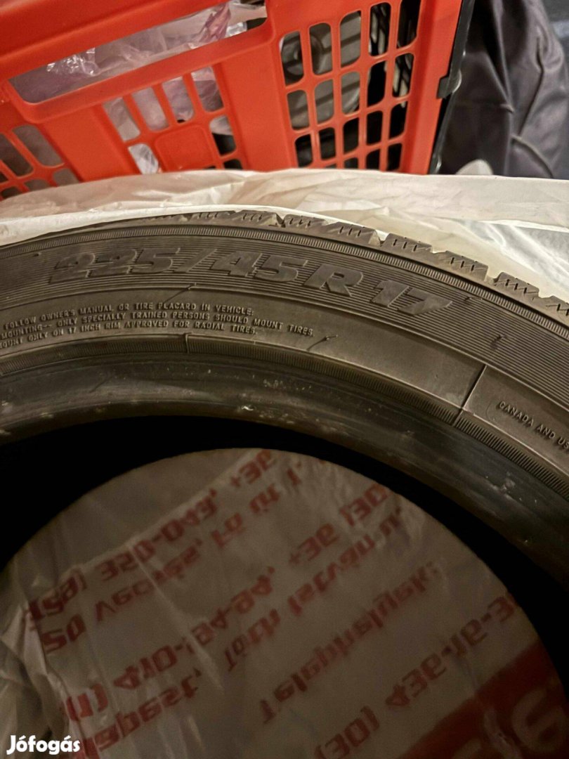 Toyo Snowprox 225 45 R17 Téligumi 4db Egyben 2017 es