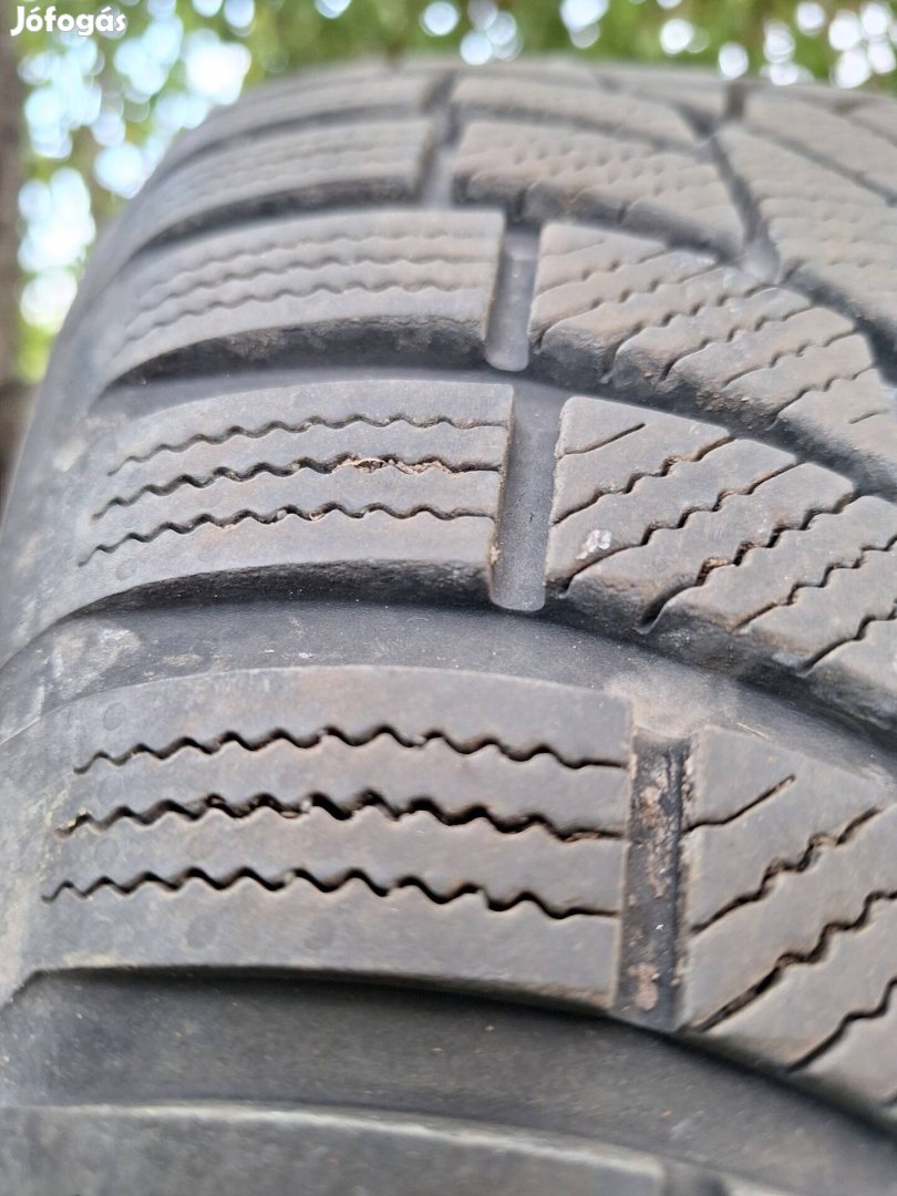 Toyo Tires Observe S 944 215/55/17 téli gumi 