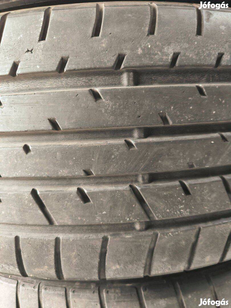 Toyo nárigumik 225/55R19 65e/4db olcsón