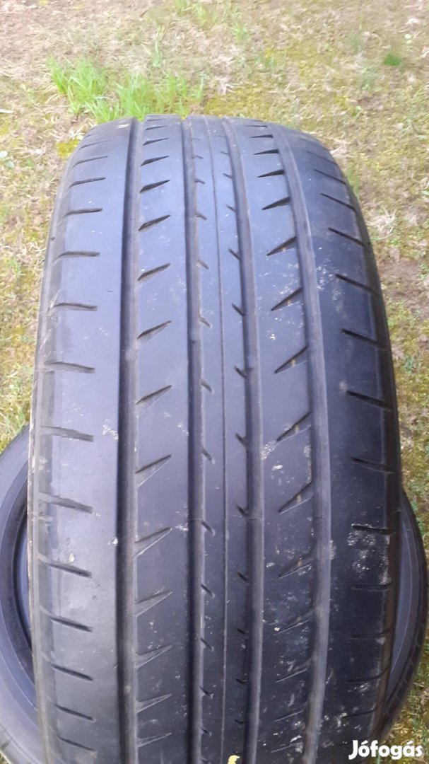 Toyo nyári gumi 225/55 R18