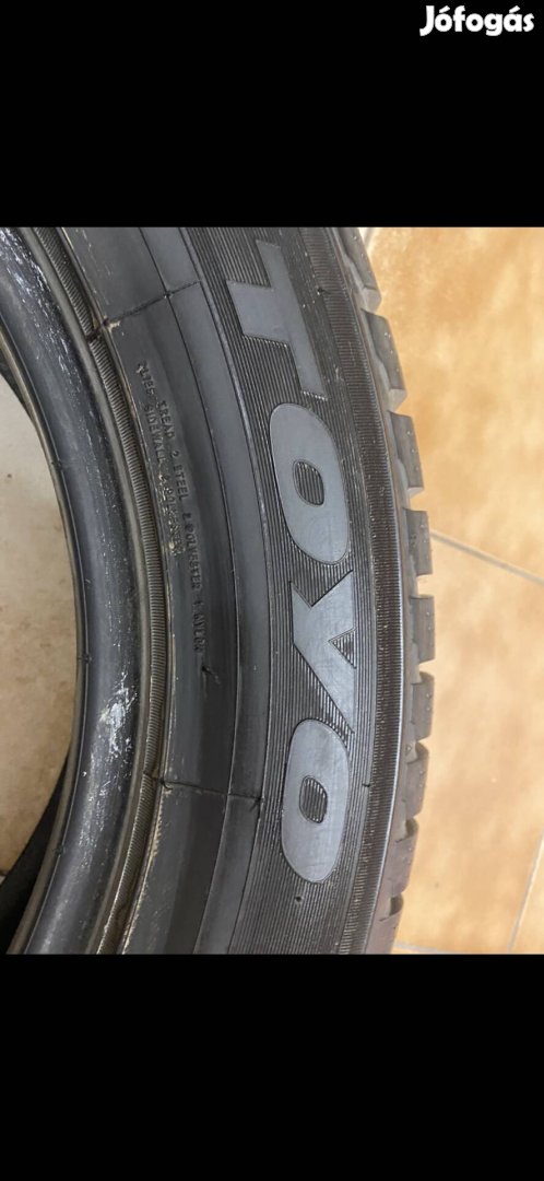 Toyo snowpro 225/60R 18 téligumi