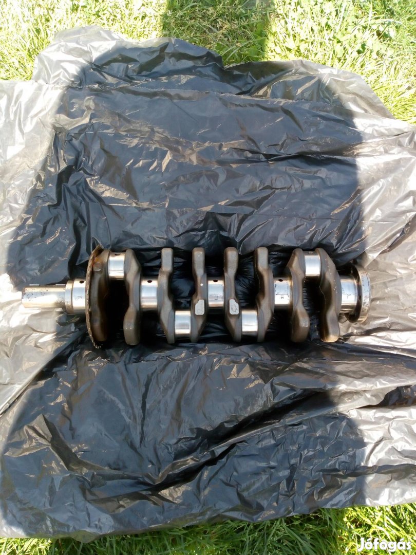 Toyota 1Ad Diesel motor alkatrész 