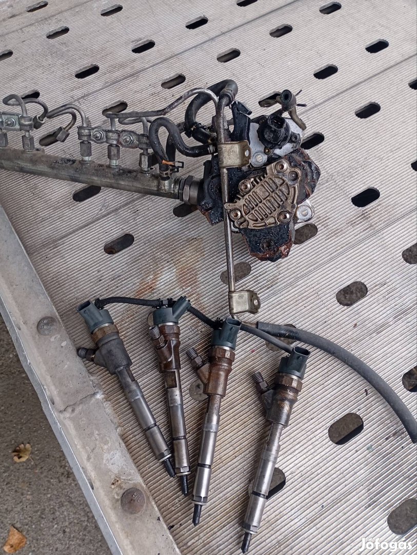 Toyota 1.4 D4D porlasztó 