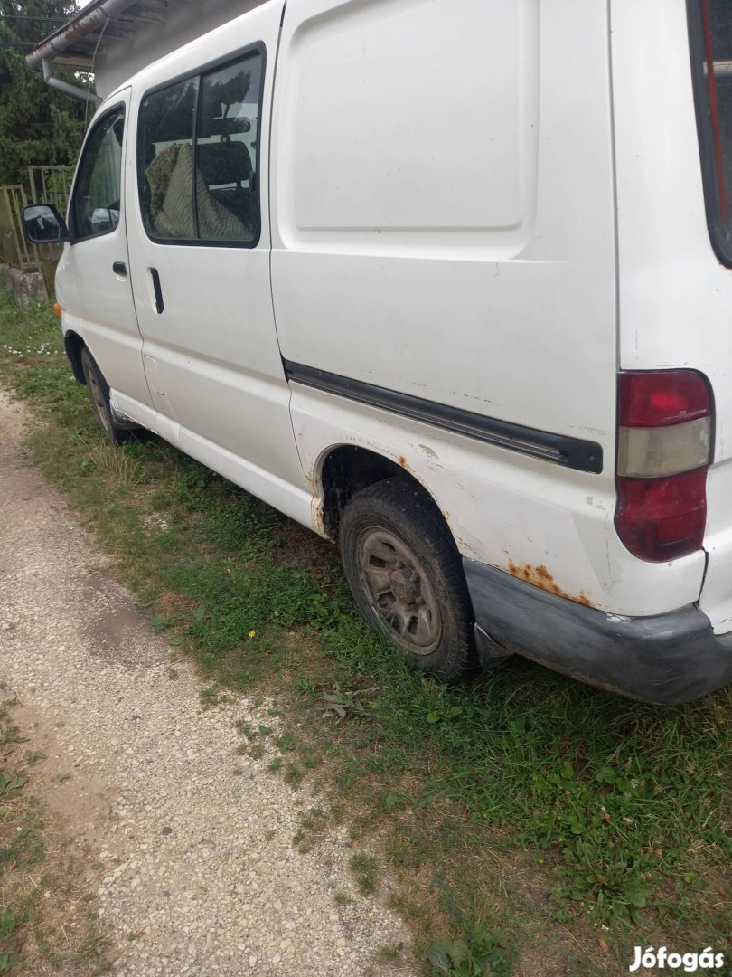 Toyota 4×4 mindent bír! 