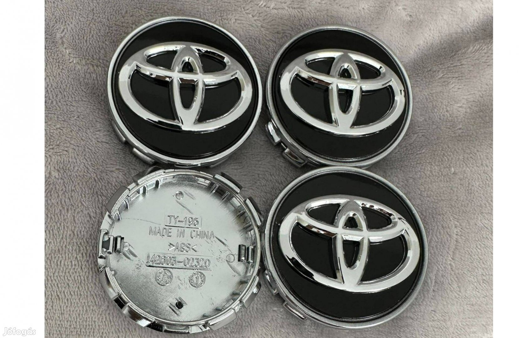 Toyota 62mm felni alufelni kupak közép felniközép felnikupak embléma