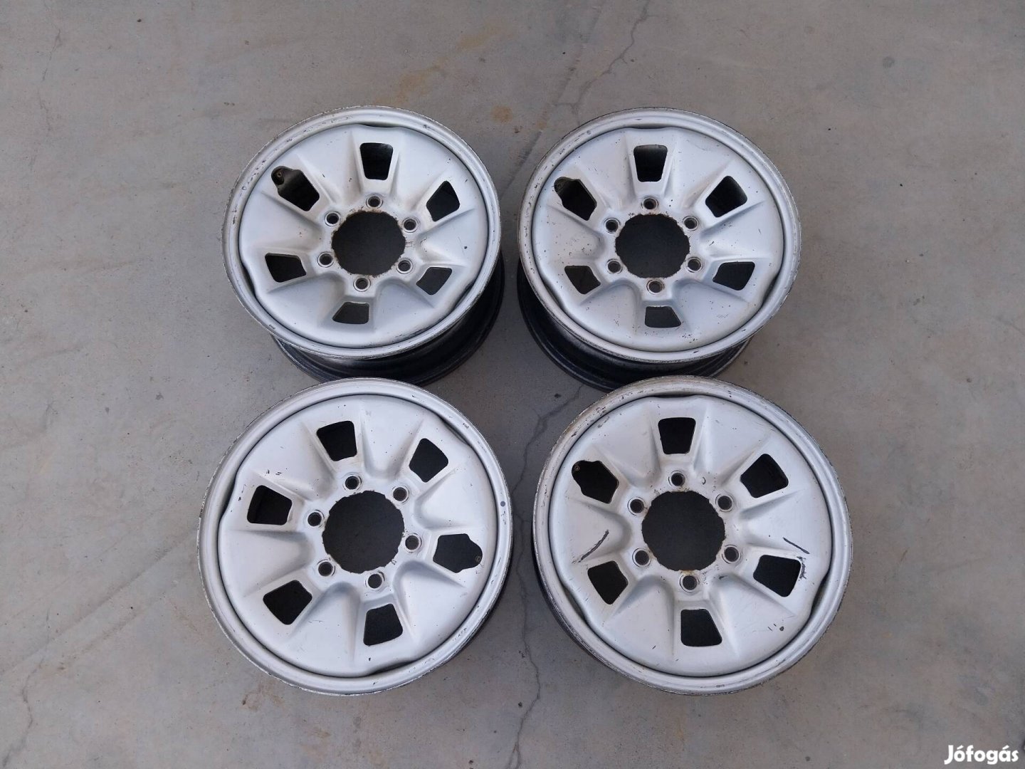 Toyota 6x139.7 15 Hiace Hilux felni 15"