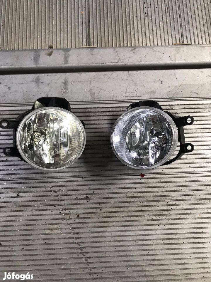 Toyota Auris 13'- J.-B.ködlampa ,gyari, 81210-02110 , 81220-02110