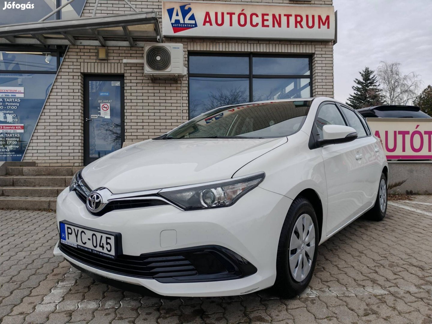 Toyota Auris 1.33 Live Magyar-1 Tulaj-Gyári Fén...