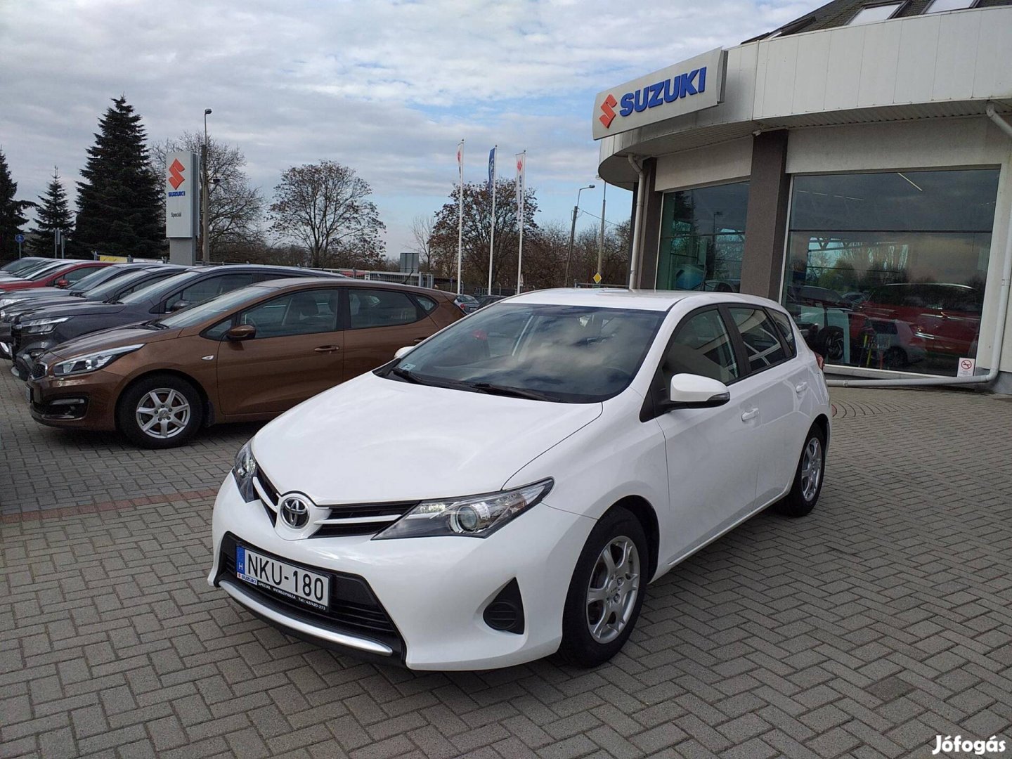 Toyota Auris 1.33 Live Plus