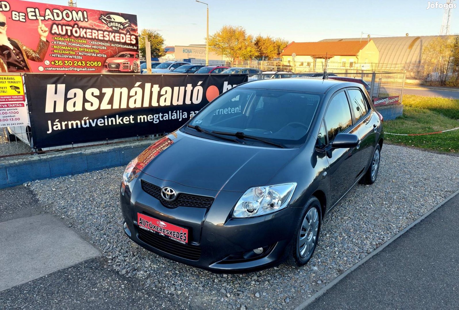 Toyota Auris 1.33 Sol-160e km futással rozsdame...
