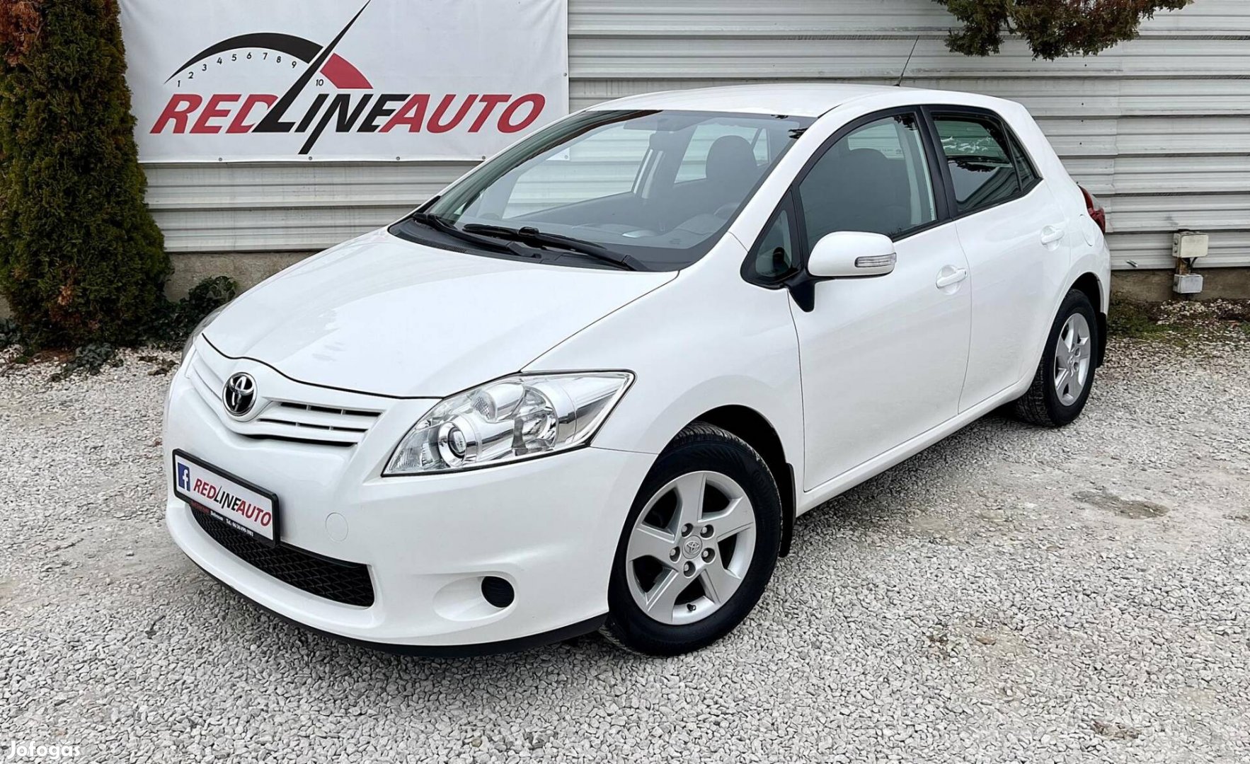 Toyota Auris 1.33 Terra Facelift 138e KM!