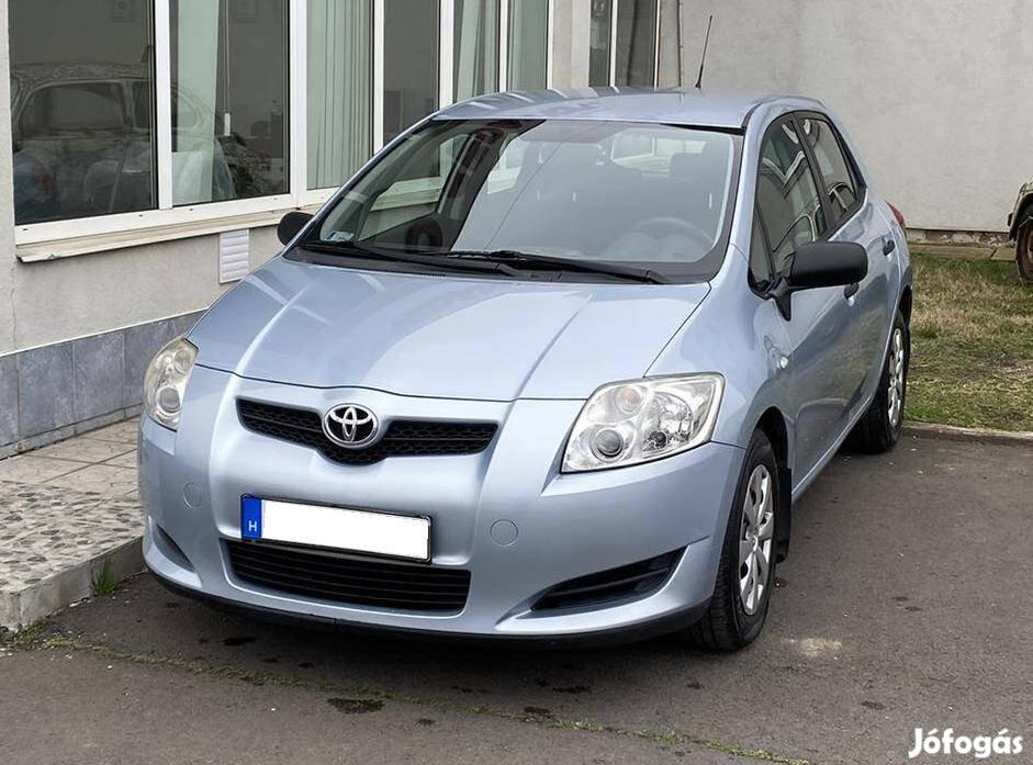 Toyota Auris 1.4 154 ezer Km . Magyar . Első Tulaj