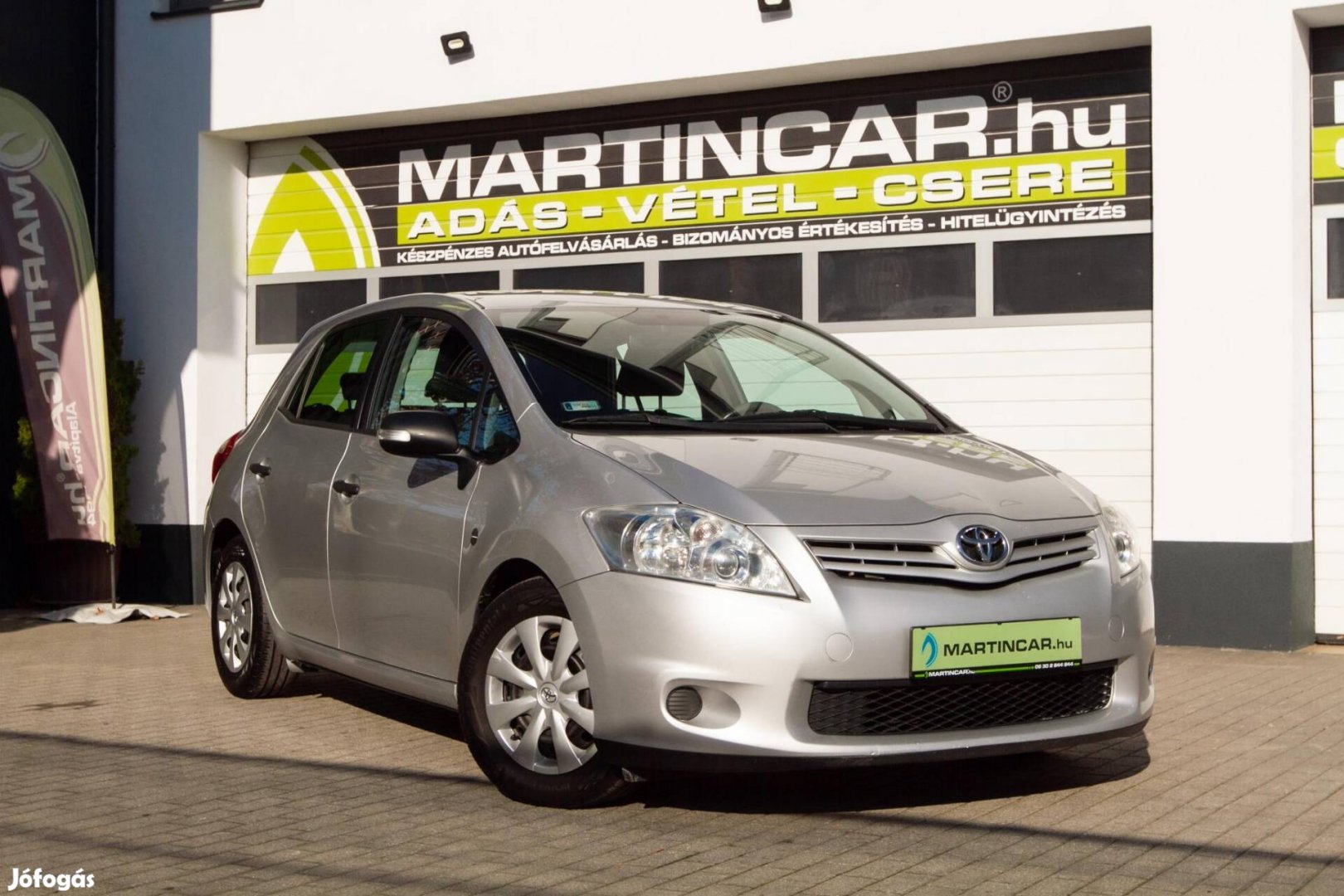 Toyota Auris 1.4 D-4D Classic Silver Metallic +...